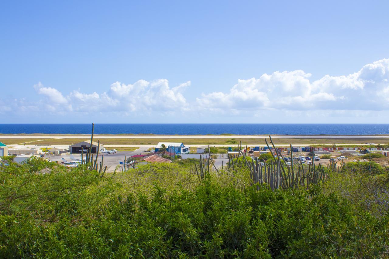 Curacao Airport Hotel วิลเลมสตัด ภายนอก รูปภาพ